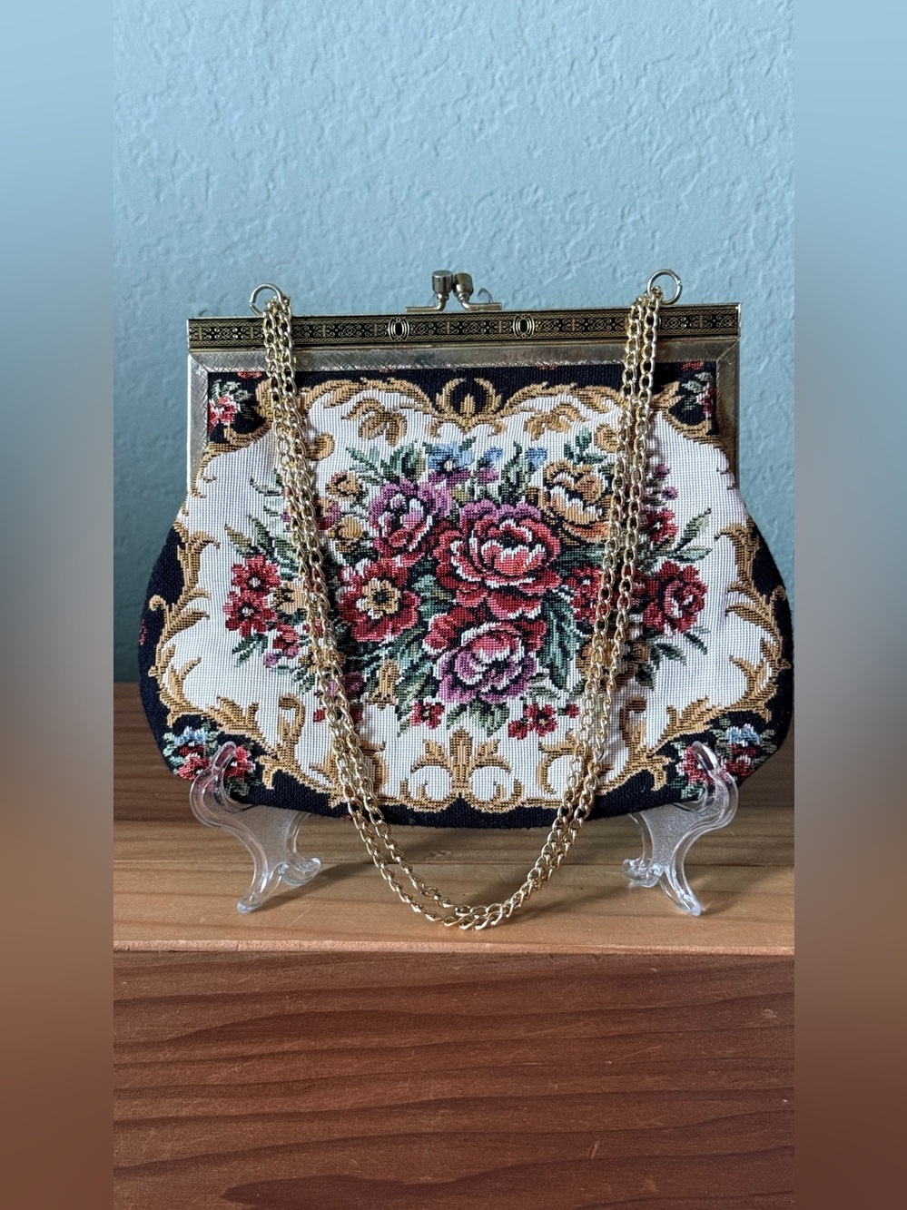 Vintage Tapestry Floral Evening Bag Gold Chain Frame Purse 8” x 6”